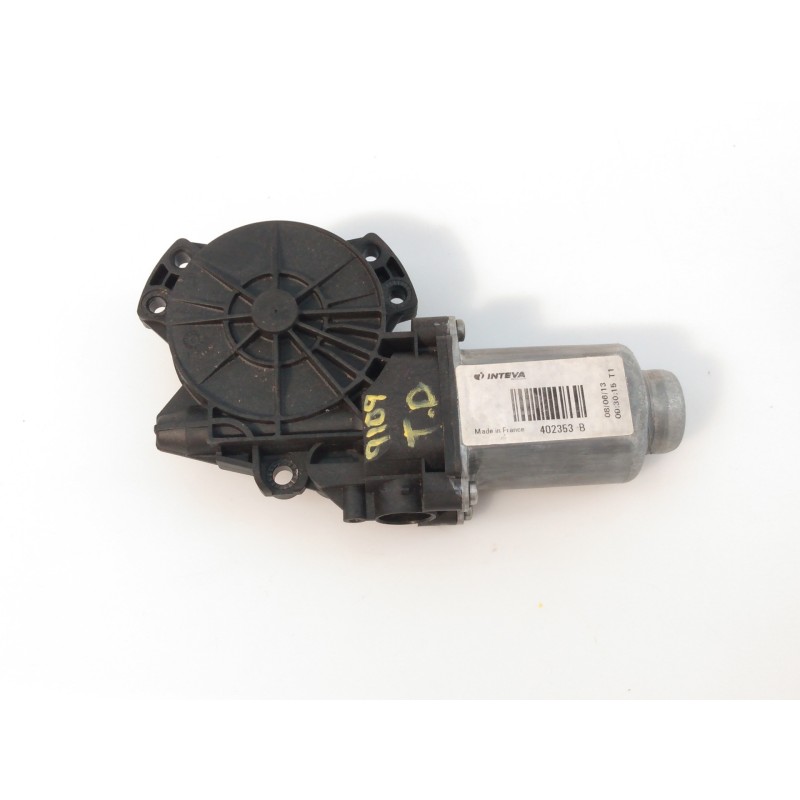 Recambio de motor elevalunas trasero derecho para hyundai ix35 comfort 2wd referencia OEM IAM 402353B  