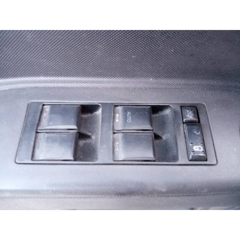 Recambio de mando elevalunas delantero izquierdo para dodge caliber s referencia OEM IAM   