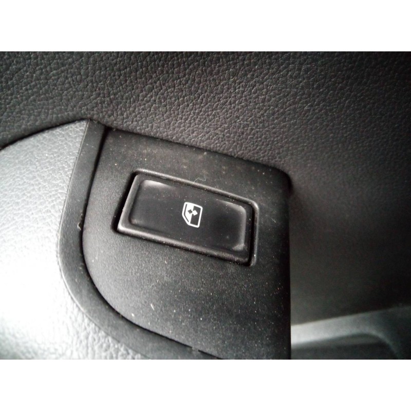 Recambio de mando elevalunas delantero derecho para skoda octavia combi (5e5) active referencia OEM IAM   