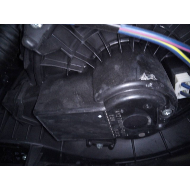 Recambio de ventilador calefaccion para dodge caliber s referencia OEM IAM AY2727005011  