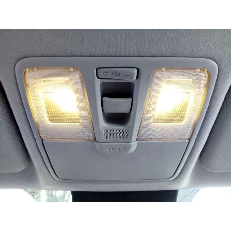 Recambio de luz interior para hyundai i20 trend referencia OEM IAM   