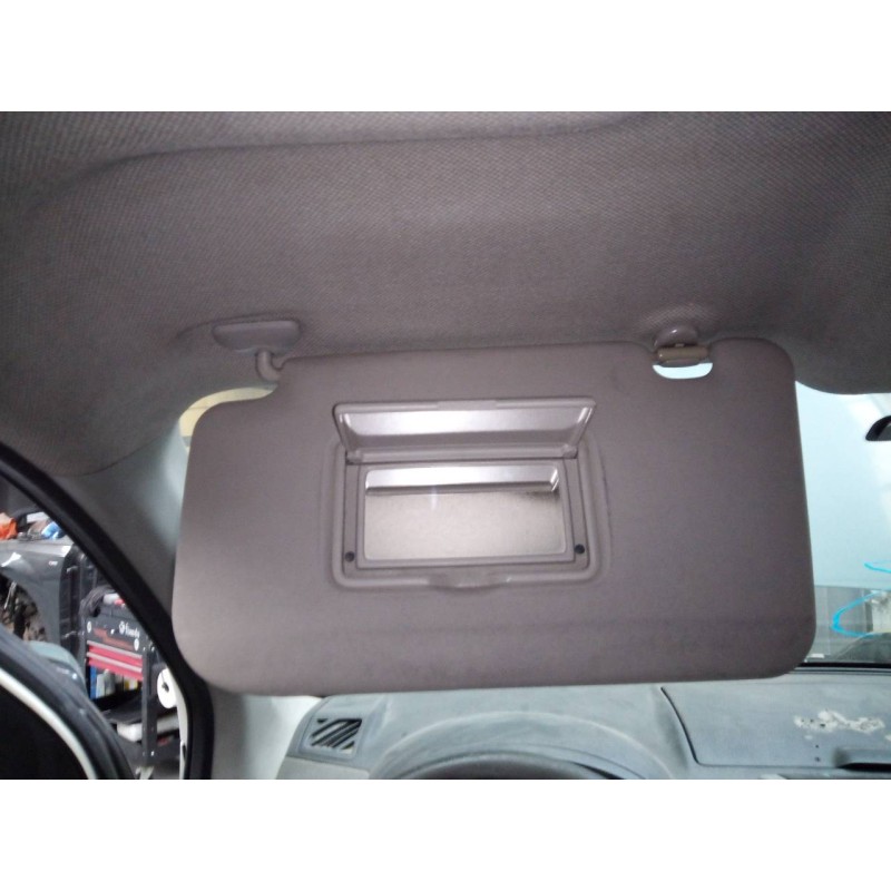 Recambio de parasol izquierdo para nissan x-trail (t31) se referencia OEM IAM   