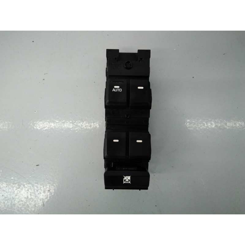 Recambio de mando elevalunas delantero izquierdo para hyundai i20 trend referencia OEM IAM 93570C8120  