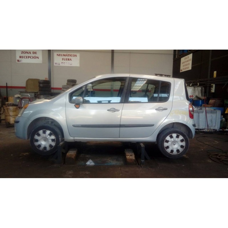 renault modus del año 2011