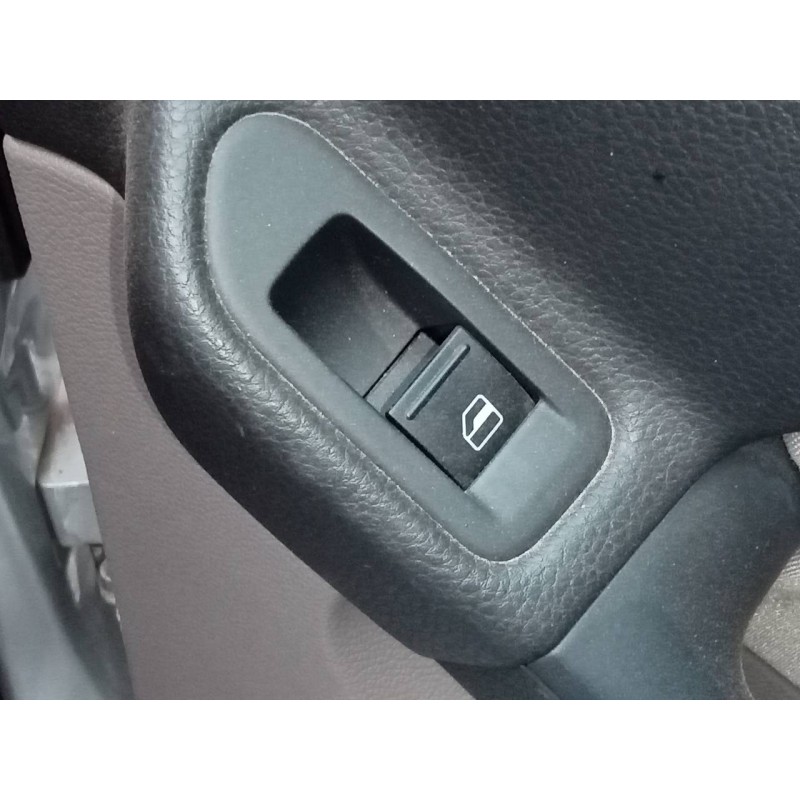 Recambio de mando elevalunas trasero derecho para volkswagen golf vi (5k1) rabbit bluemotion referencia OEM IAM   