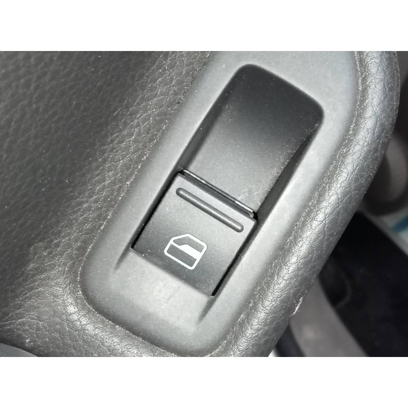 Recambio de mando elevalunas trasero izquierdo para volkswagen golf vi (5k1) rabbit bluemotion referencia OEM IAM   