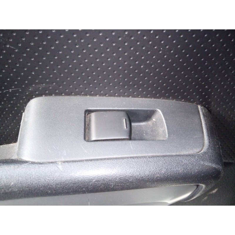 Recambio de mando elevalunas trasero izquierdo para nissan x-trail (t31) xe referencia OEM IAM   