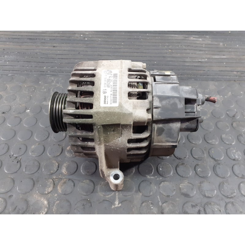 Recambio de alternador para fiat punto berlina (188) 1.2 8v referencia OEM IAM 46542889  