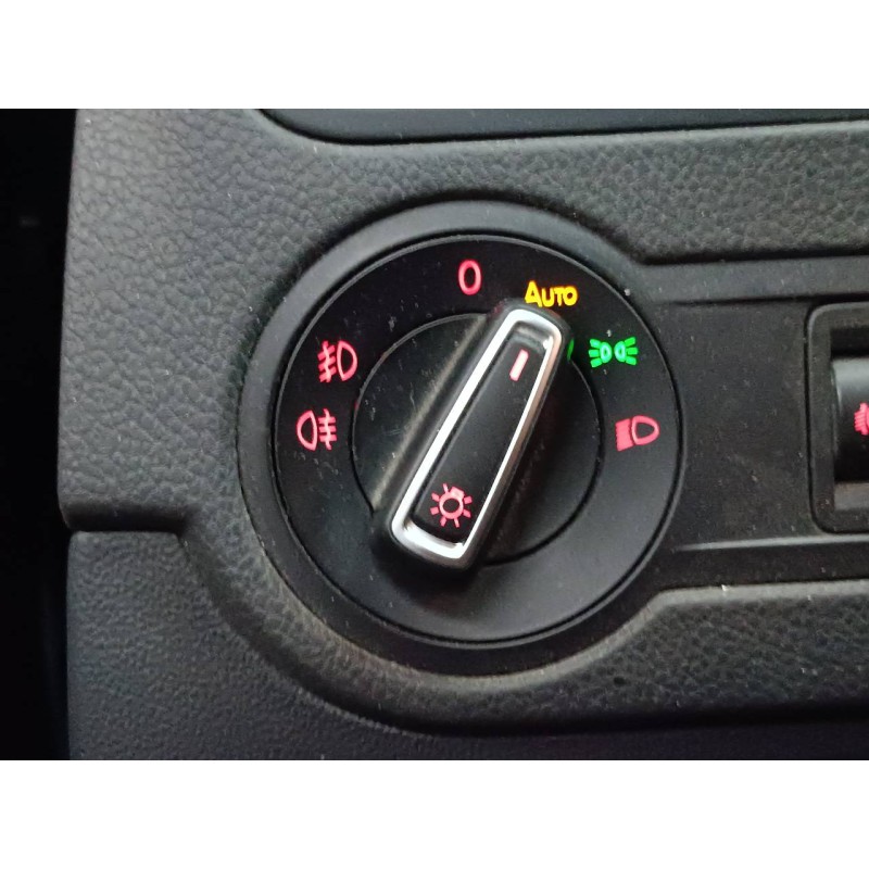 Recambio de mando luces para volkswagen polo (6c1) highline bluemotion referencia OEM IAM   