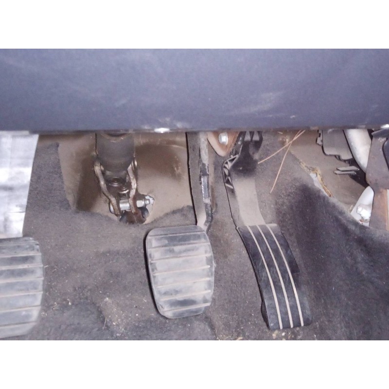 Recambio de pedal freno para dacia duster ambiance 4x2 referencia OEM IAM   