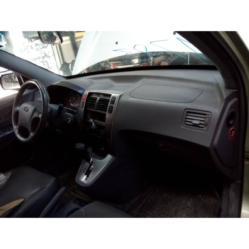 Recambio de salpicadero para hyundai tucson (jm) 2.0 crdi comfort referencia OEM IAM   