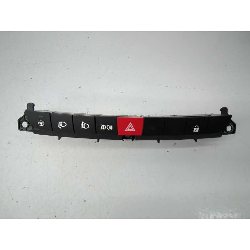 Recambio de warning para fiat 500 l (330) pop star referencia OEM IAM 33050007400 7356509030 