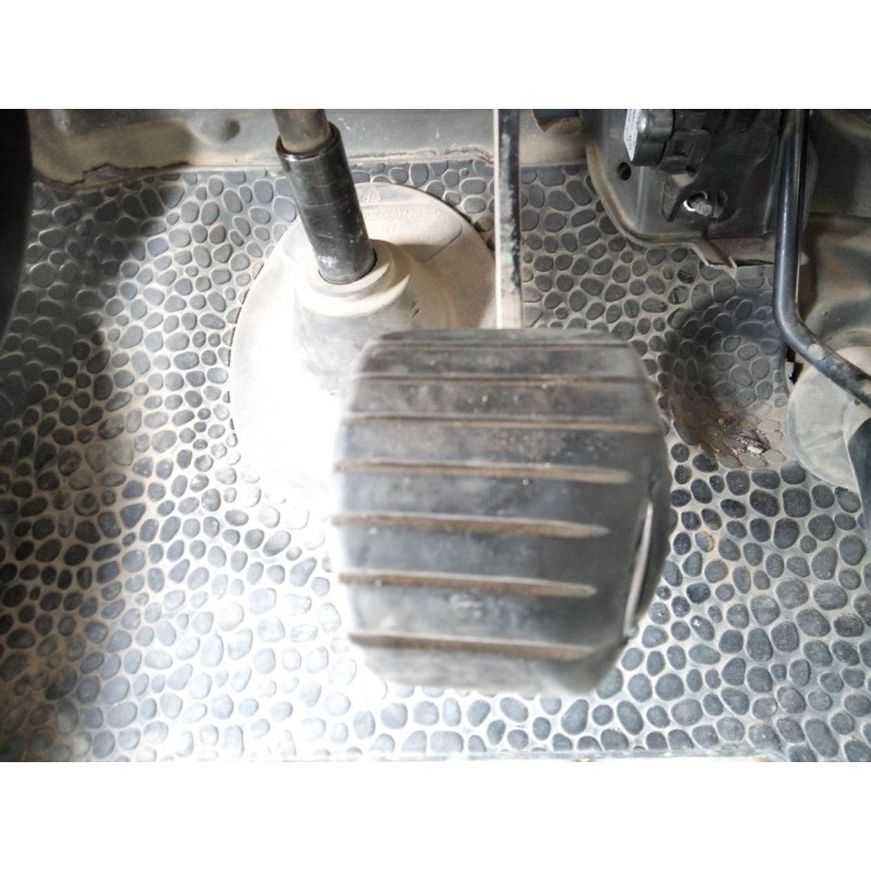 Recambio de pedal freno para nissan primastar (x..) kasten l1h1 2.7t referencia OEM IAM   