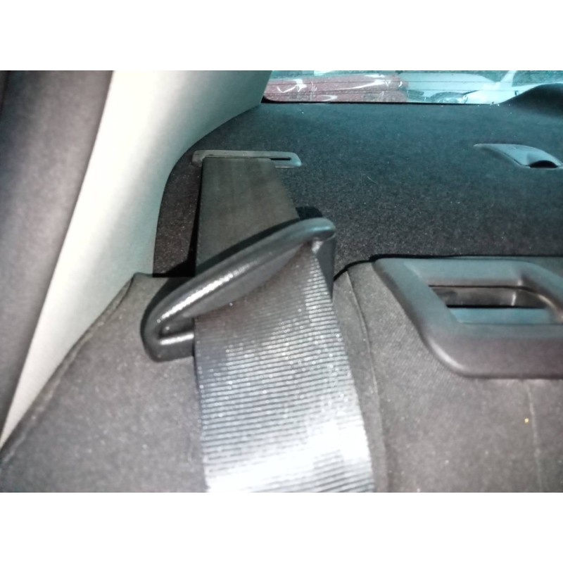 Recambio de cinturon seguridad trasero derecho para toyota avensis (t27) advance referencia OEM IAM   