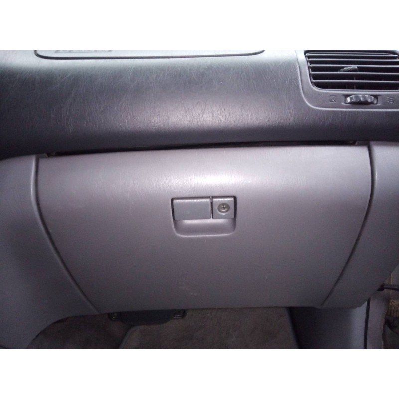 Recambio de guantera para toyota land cruiser (j10) td vx referencia OEM IAM   