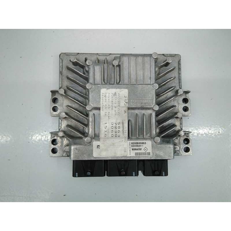 Recambio de centralita motor uce para renault scenic ii grand dynamique referencia OEM IAM 8200565863 8200592611 