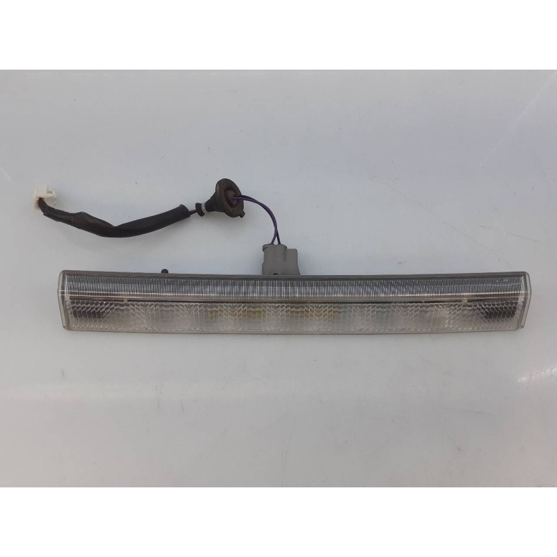 Recambio de luz central de freno para toyota rav 4 advance referencia OEM IAM   