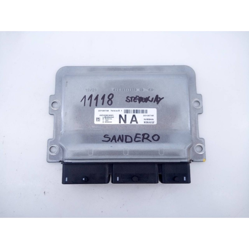 Recambio de centralita motor uce para dacia sandero stepway referencia OEM IAM 236109776R 236109775R 