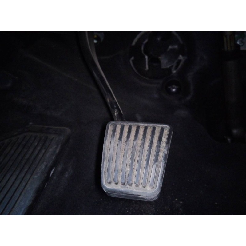 Recambio de pedal embrague para hyundai tucson essence bluedrive 2wd referencia OEM IAM   