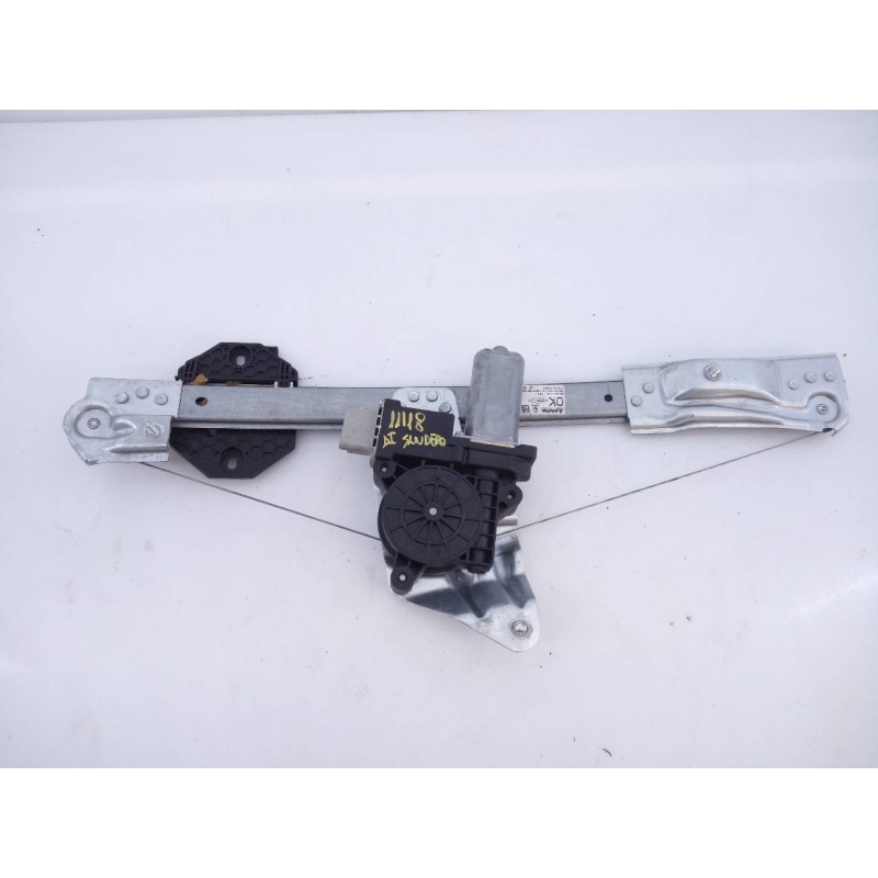 Recambio de elevalunas delantero izquierdo para dacia sandero stepway referencia OEM IAM M139650005371100  