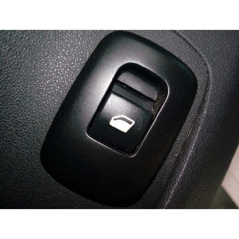 Recambio de mando elevalunas trasero izquierdo para citroen c3 picasso exclusive referencia OEM IAM   