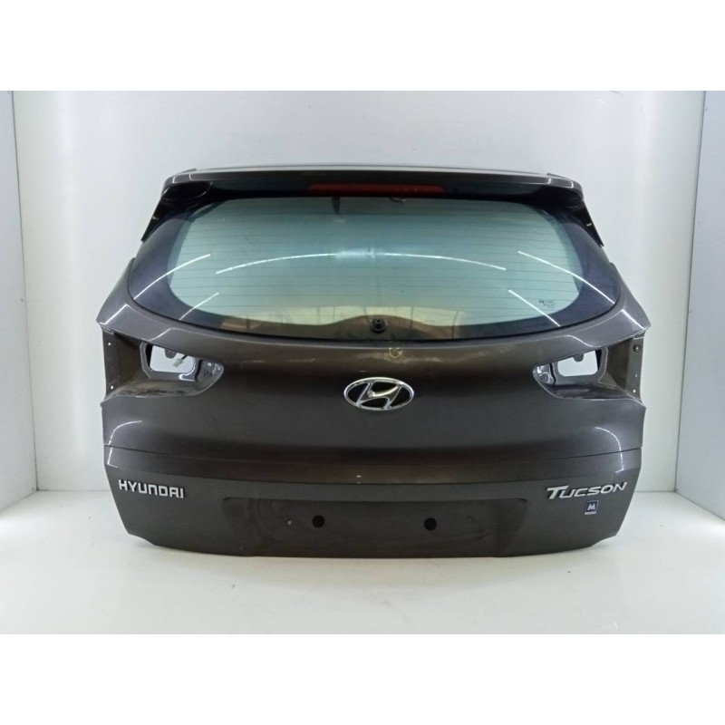 Recambio de porton trasero para hyundai tucson essence bluedrive 2wd referencia OEM IAM   