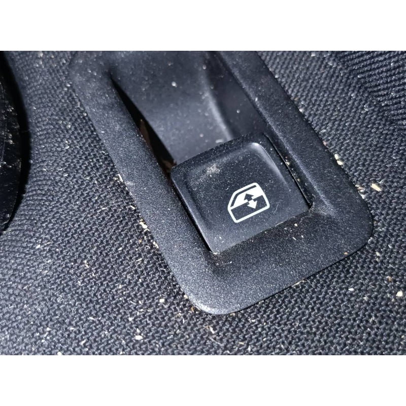 Recambio de mando elevalunas trasero derecho para volkswagen touran (5t1) advance bmt referencia OEM IAM   