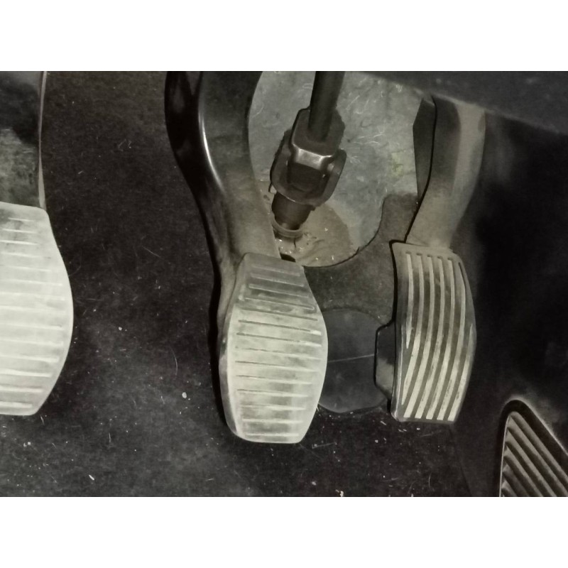 Recambio de pedal freno para fiat linea (110) dynamic referencia OEM IAM   