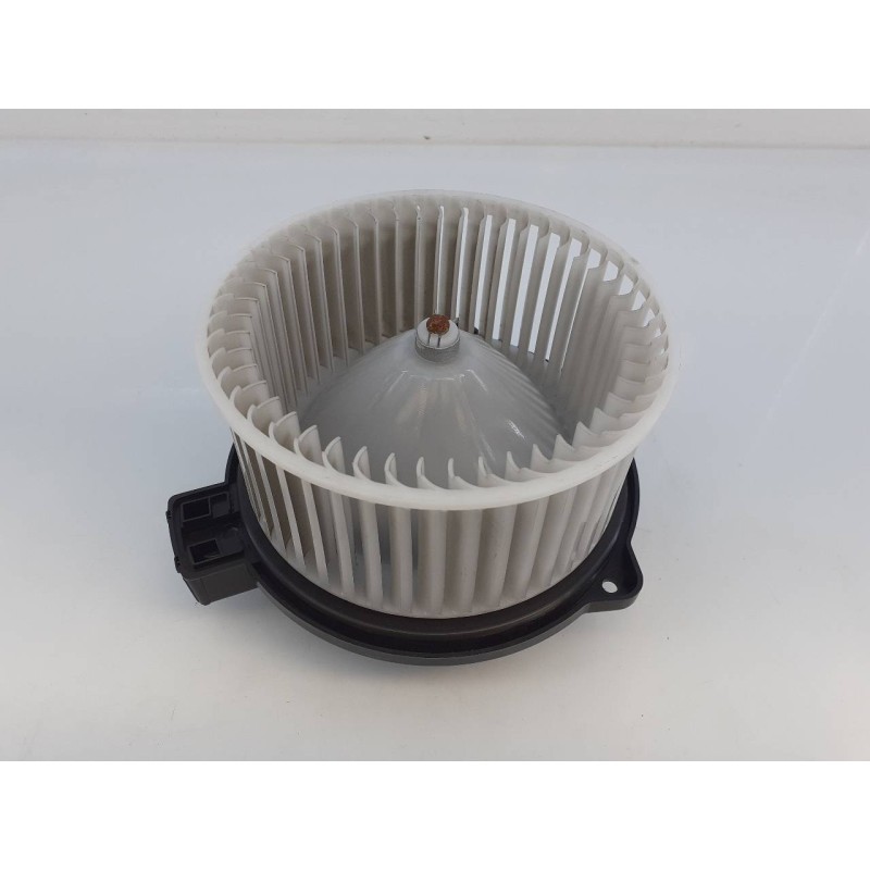 Recambio de ventilador calefaccion para mazda cx-5 style 2wd referencia OEM IAM 8727000701  