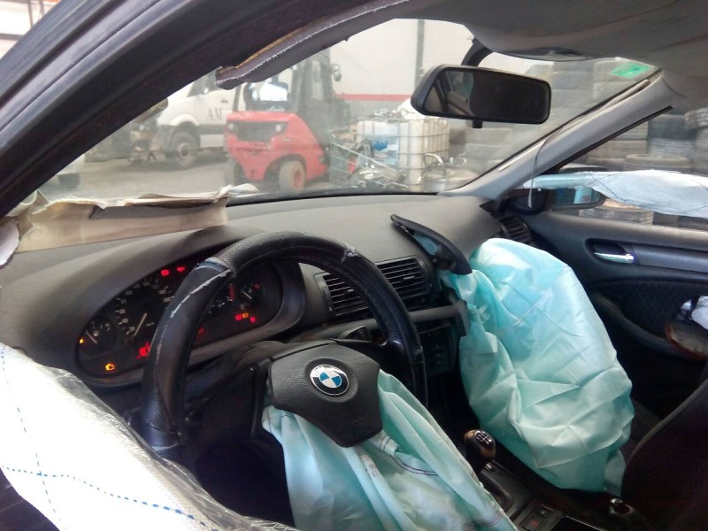 bmw serie 3 berlina (e46) del año 2000