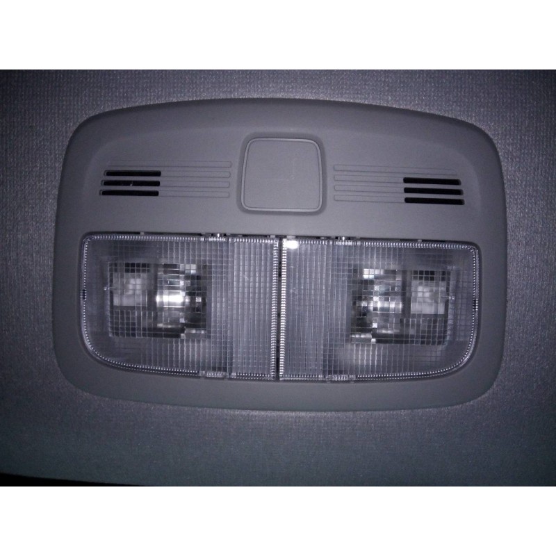 Recambio de luz interior para suzuki vitara 1.4 s 4x4 referencia OEM IAM   