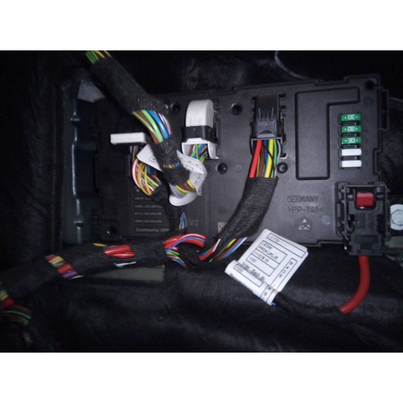 Recambio de caja reles / fusibles para bmw serie 3 lim. (f30) 318d referencia OEM IAM   