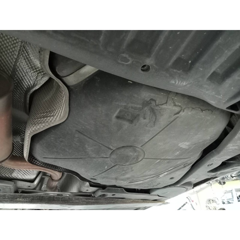 Recambio de deposito combustible para volkswagen passat lim. (362) edition bluemotion referencia OEM IAM   