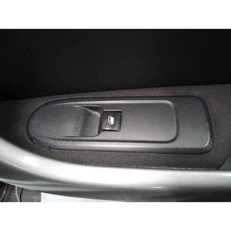 Recambio de mando elevalunas delantero derecho para peugeot 308 access referencia OEM IAM   