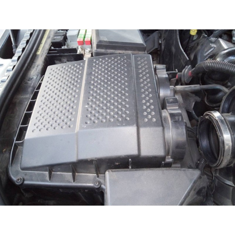 Recambio de filtro aire para land rover range rover sport v8 td se referencia OEM IAM   