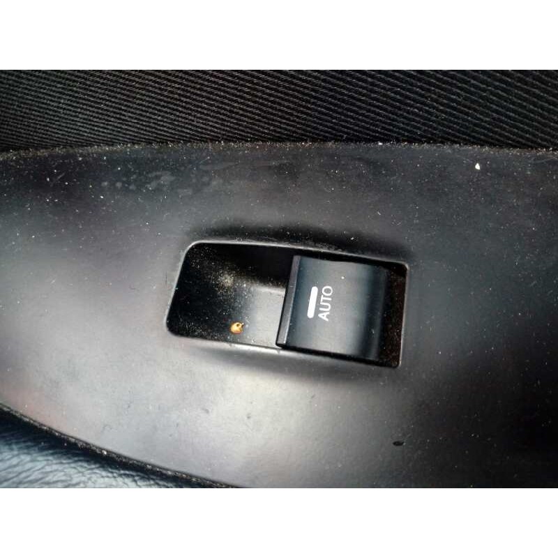 Recambio de mando elevalunas delantero derecho para hyundai i40 style blue referencia OEM IAM 935763Z000  