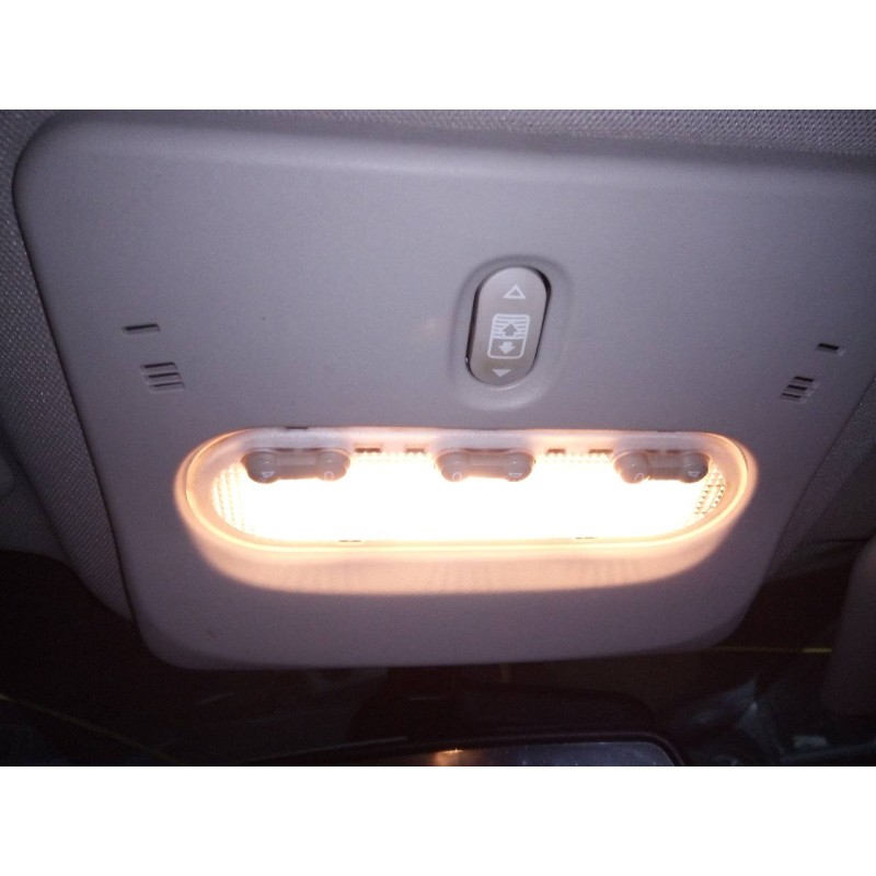 Recambio de luz interior para nissan qashqai (j11) acenta referencia OEM IAM   