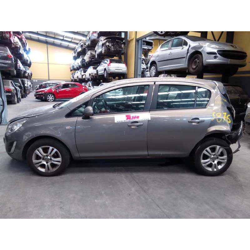 opel corsa d del año 2013