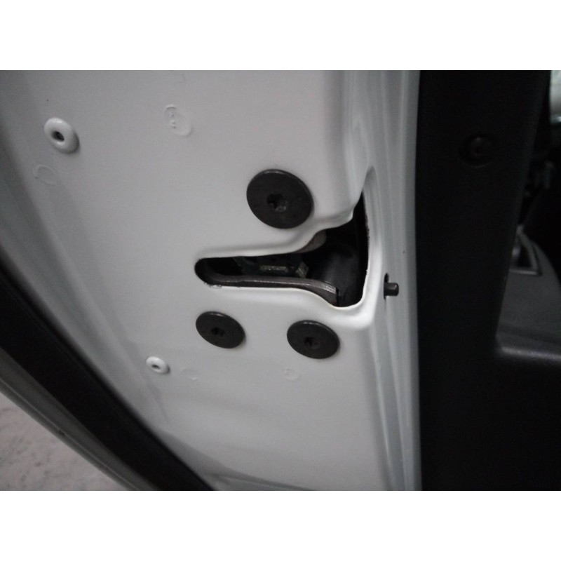 Recambio de cerradura puerta trasera izquierda para renault megane iii berlina 5 p business referencia OEM IAM   