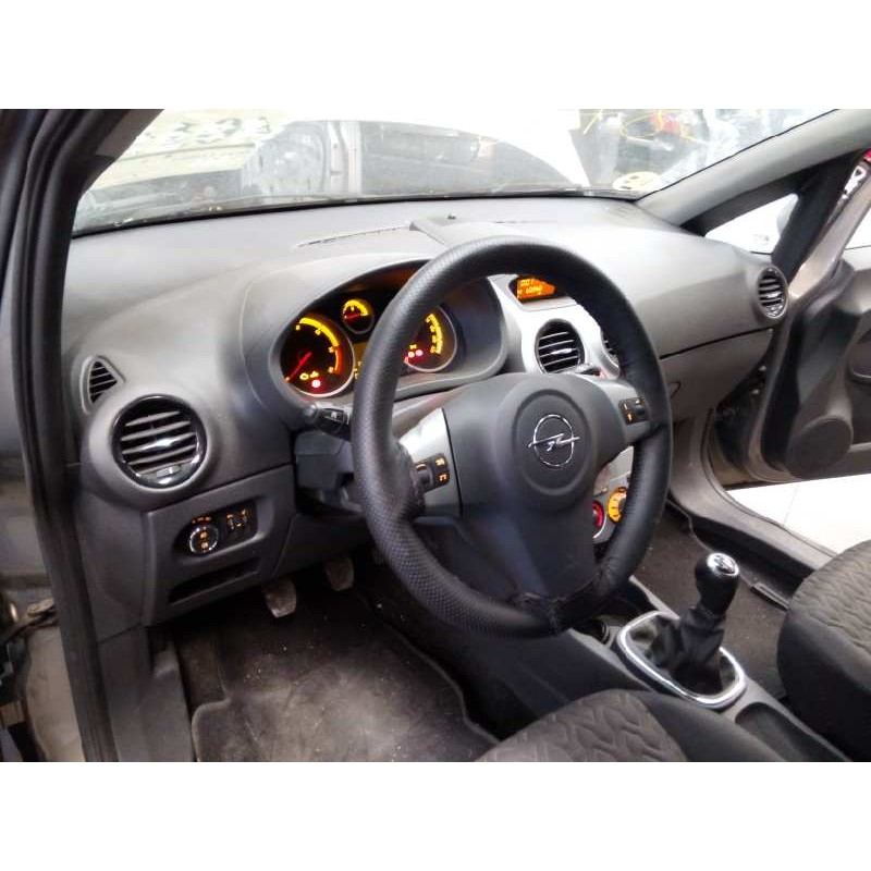 opel corsa d del año 2013