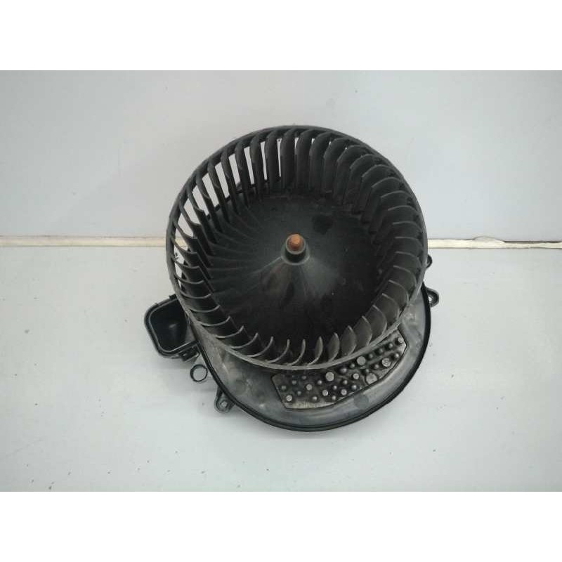 Recambio de ventilador calefaccion para bmw serie 1 lim. (f20) 116d efficientdynamics edition referencia OEM IAM 9270254  