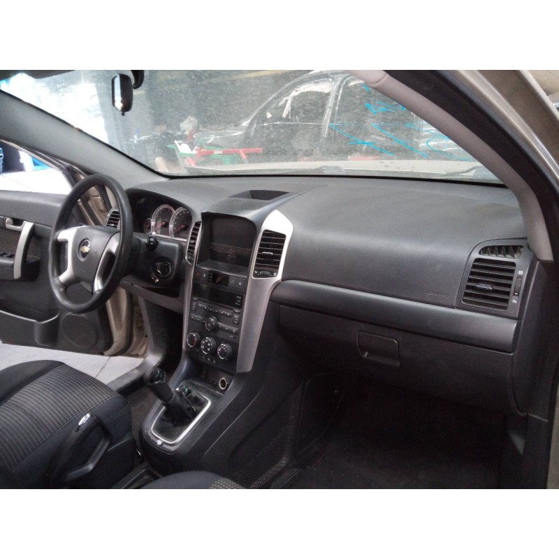 Recambio de salpicadero para chevrolet captiva 2.0 vcdi ls referencia OEM IAM   