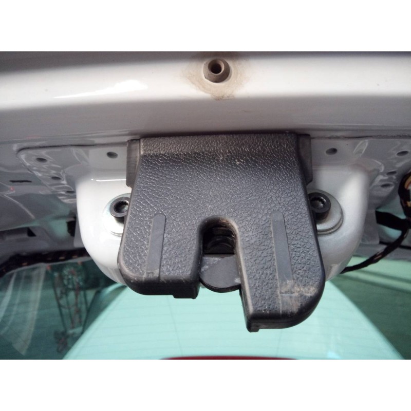 Recambio de cerradura maletero / porton para volkswagen golf vii lim. advance bluemotion referencia OEM IAM   