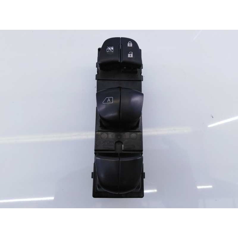 Recambio de mando elevalunas delantero izquierdo para nissan qashqai (j11) tekna referencia OEM IAM 154238D  