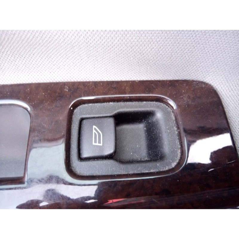 Recambio de mando elevalunas trasero izquierdo para volvo v50 familiar 2.0 d kinetic referencia OEM IAM   