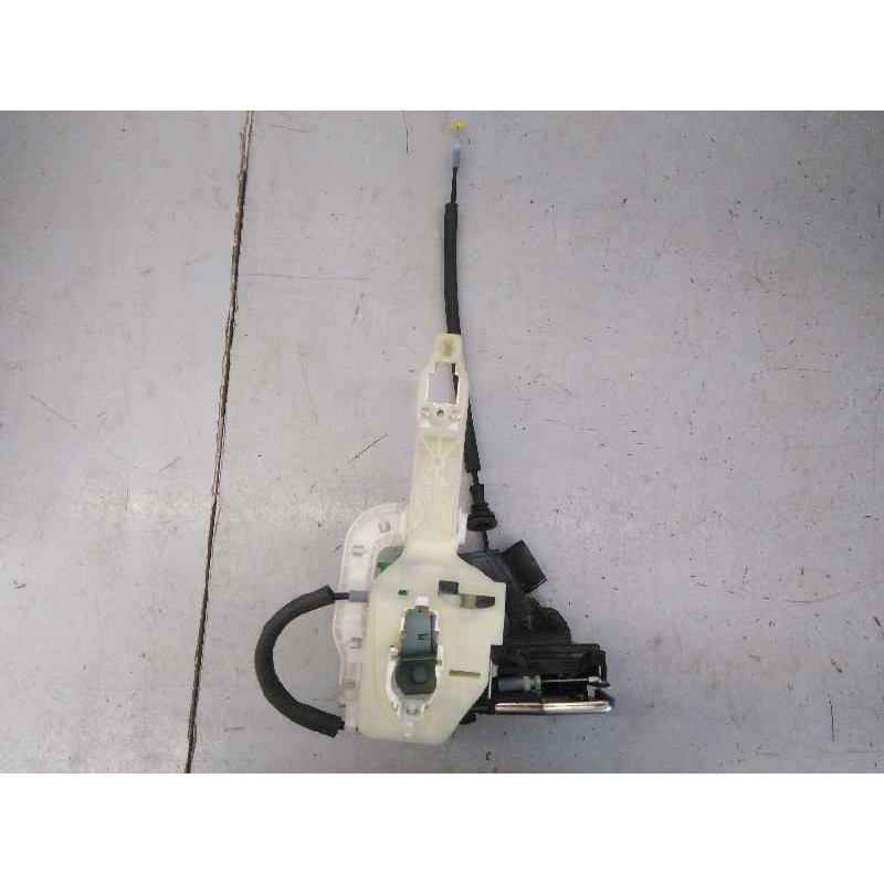 Recambio de cerradura puerta delantera derecha para kia carens ( ) drive referencia OEM IAM 81320A4010  