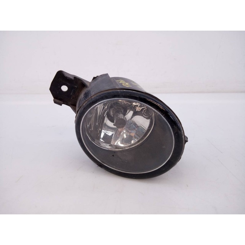 Recambio de faro antiniebla derecho para nissan x-trail (t32) acenta referencia OEM IAM 89208032 261508994A 