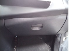 Recambio de guantera para dacia sandero stepway ambiance referencia OEM IAM   