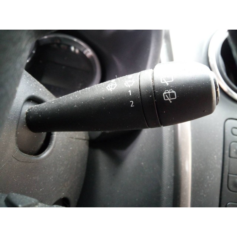 Recambio de mando limpia para dacia sandero stepway ambiance referencia OEM IAM   