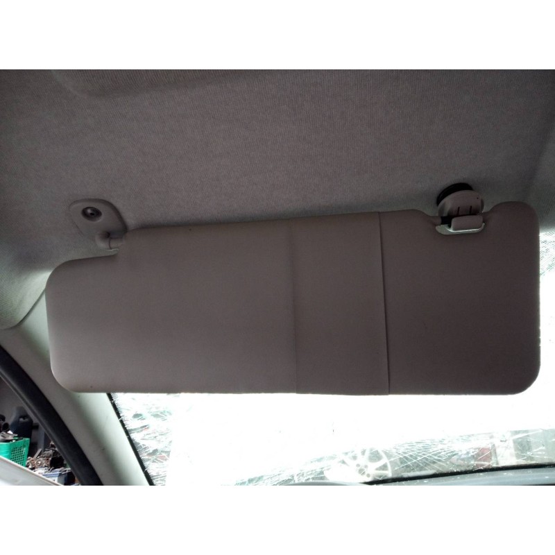 Recambio de parasol izquierdo para dacia sandero stepway ambiance referencia OEM IAM   